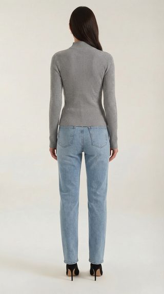 Barbara Chic Long Sleeve Corte Cutout Top