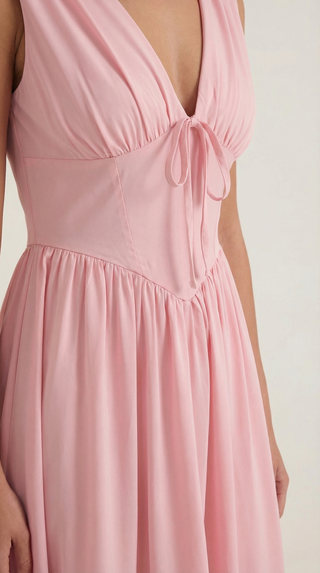 Helena | Vestido midi Cassiopeia