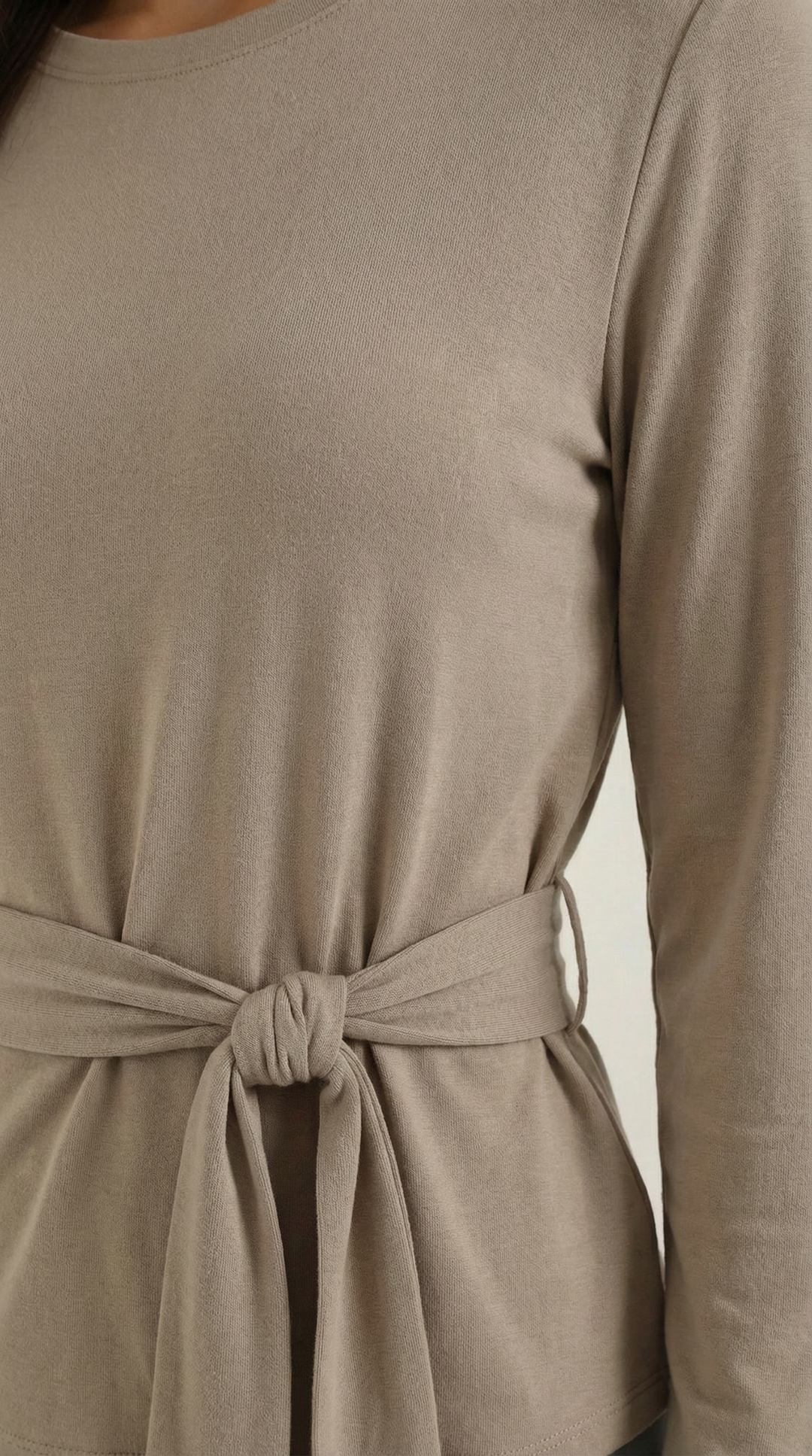 Camiseta de Manga Larga Holly con Detalle de Nudo