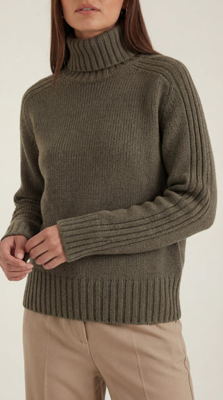 Suéter Oversize de Cuello Alto Lois