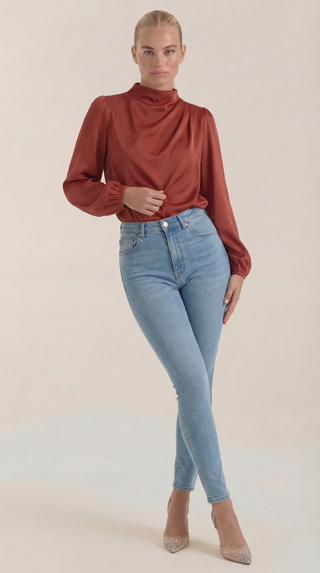 Blusa de Manga Larga Drapiada Marcia