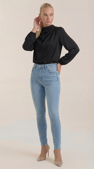 Blusa de Manga Larga Drapiada Marcia
